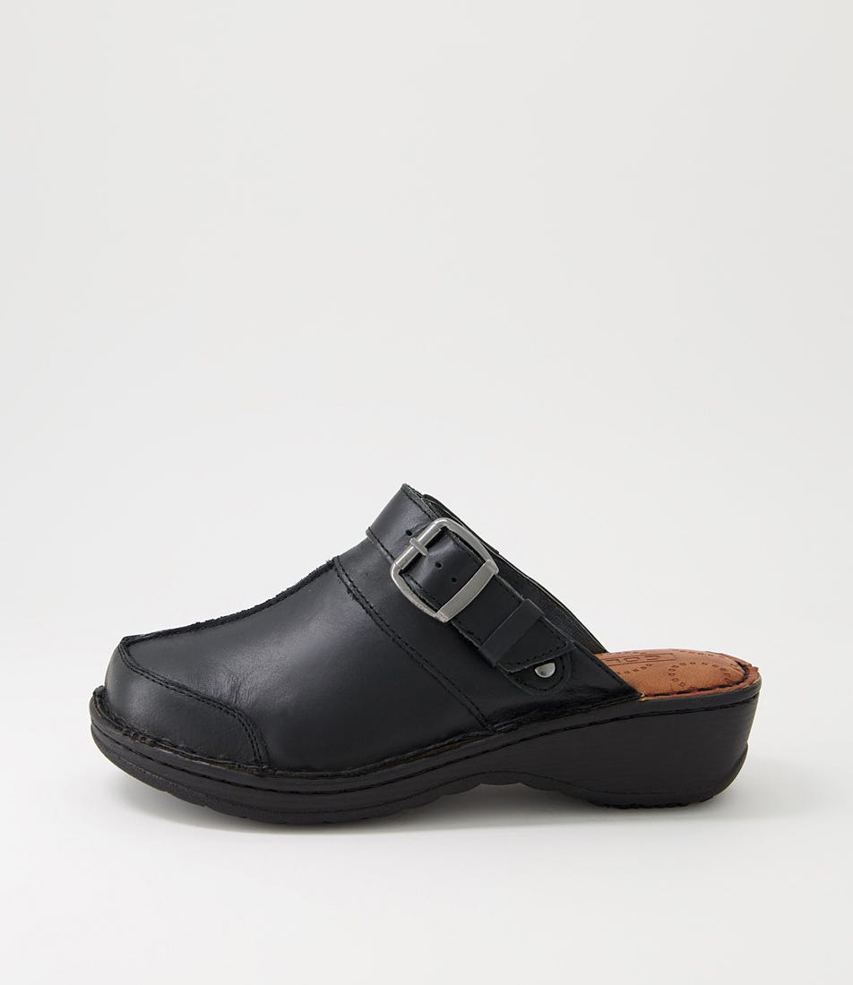 Niliya Black Leather Clogs by Colorado