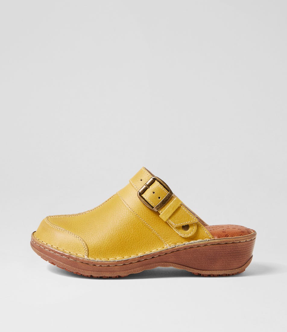 Niliya Mustard Leather Clogs by Colorado