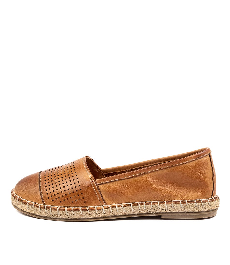Uliah Tan Leather by Diana Ferrari | Shop Online at Mountfords