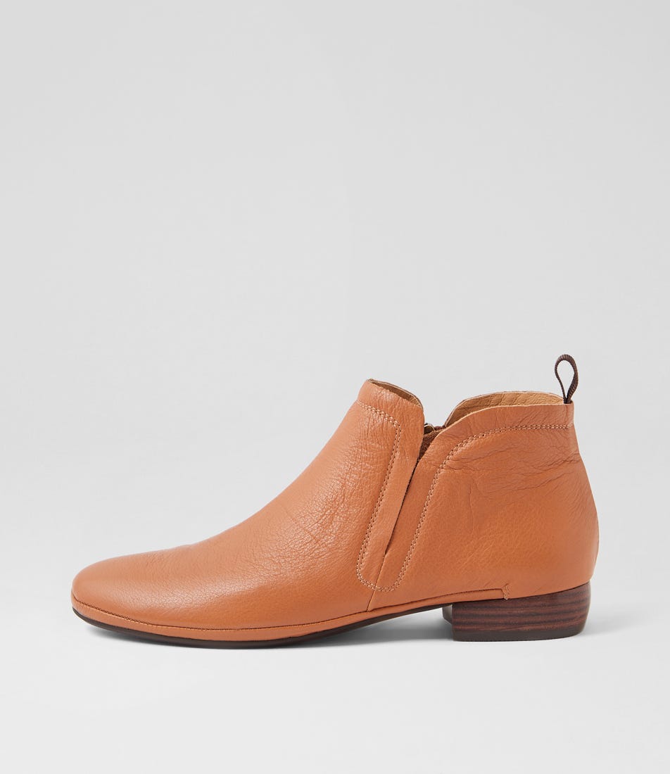 Rease Scotch Leather Ankle Boots