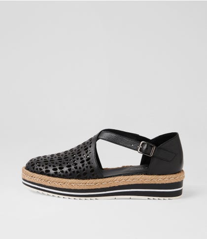 Erika Black Leather Flat Shoes
