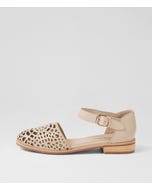 Averate Almond Leather Flat Shoes