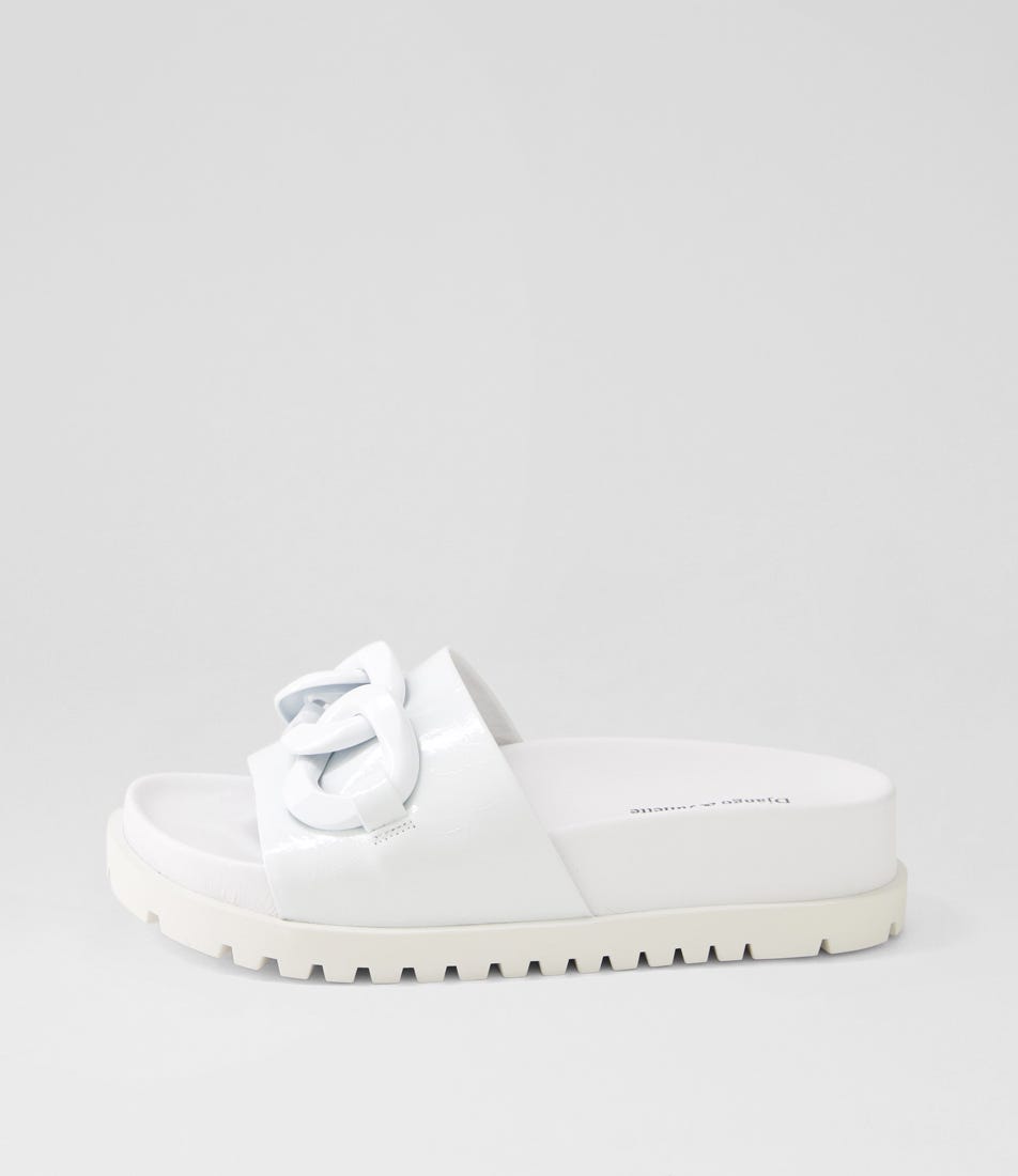 Ubecal White Shine Leather Sandals