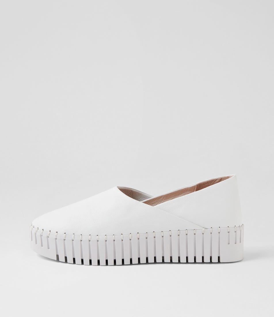 Bleu White Leather Flat Shoes