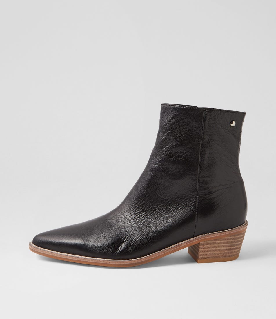 Demps Black Natural Leather Ankle Boots