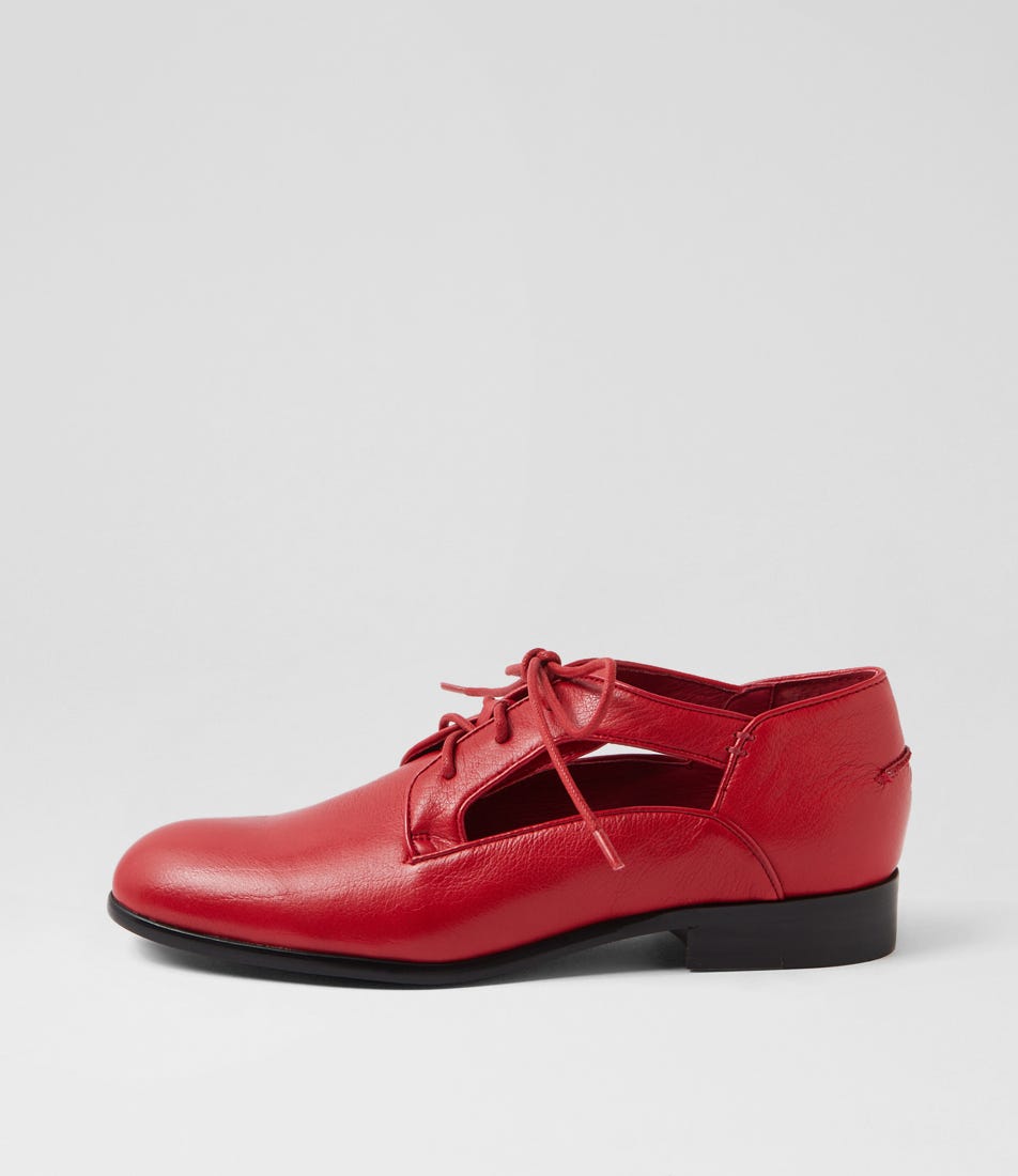 Qempto Dark Red Leather Lace Up Flats