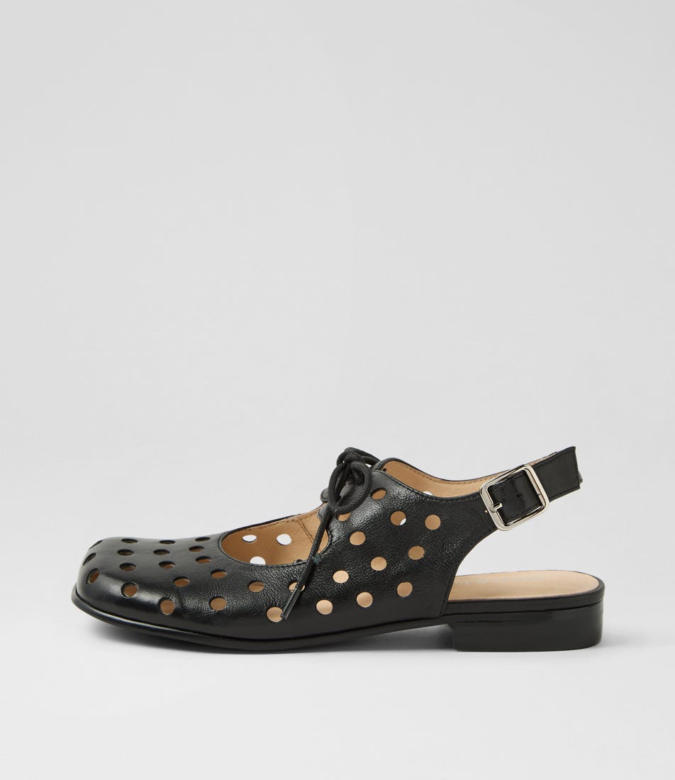 Gemma Black Leather Flat Shoes
