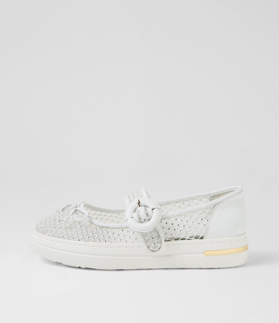 Wilmot White Leather Sneakers