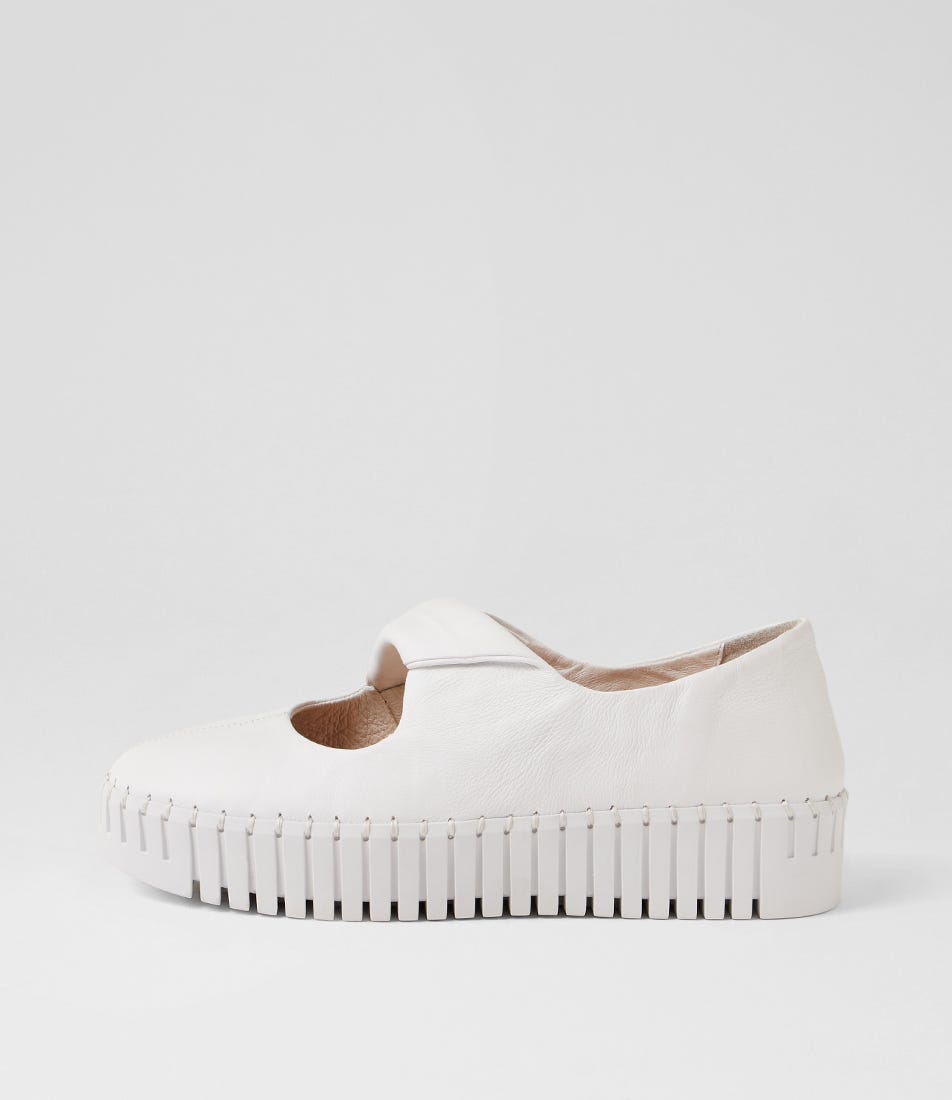Breakar White Leather Flat Shoes