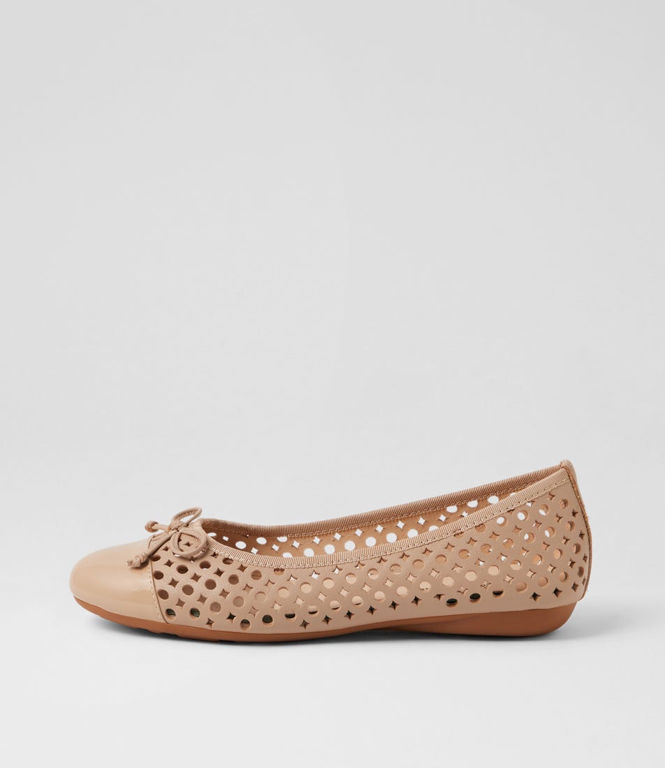Charlees Cafe Patent Leather Ballet Flats