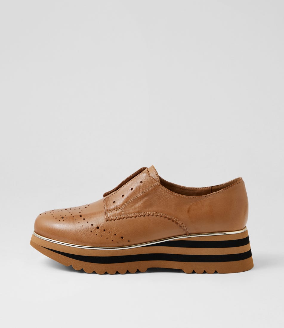 Eiras Cognac Black Leather Flat Shoes