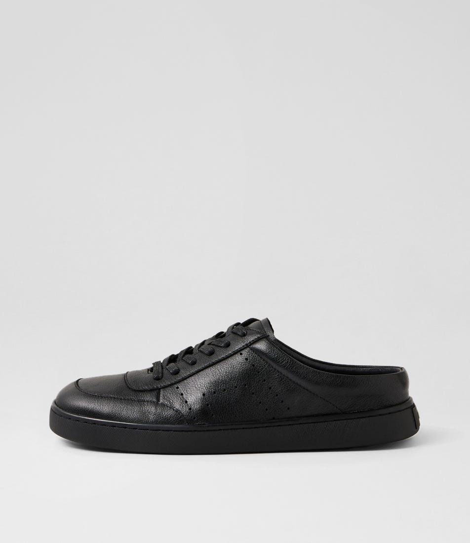 Hayez Black Leather Sneakers