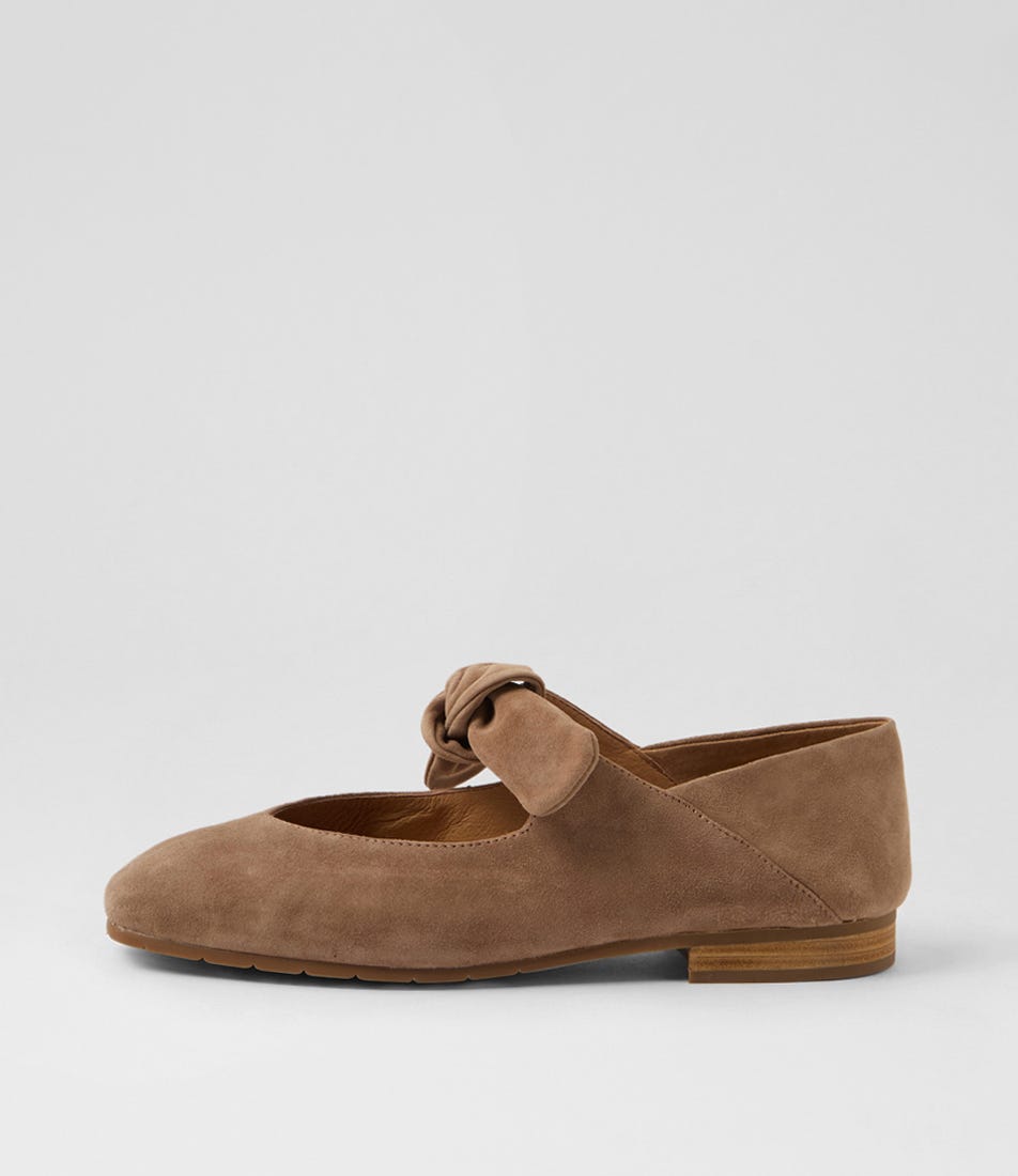 Piveyas Light Choc Suede Flat Shoes
