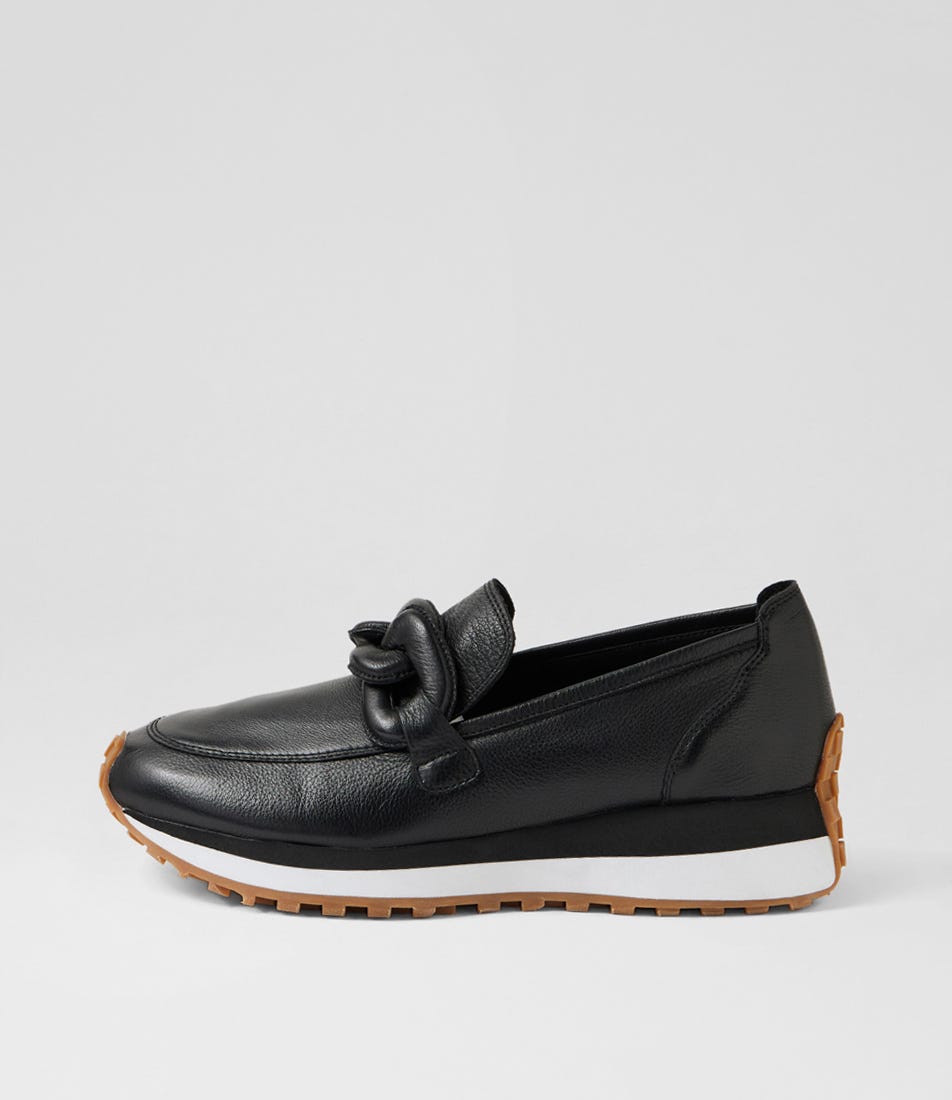 Santinka Black Leather Loafers