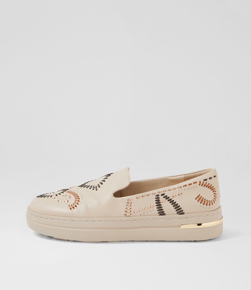 Weddie Almond Multi Sneakers