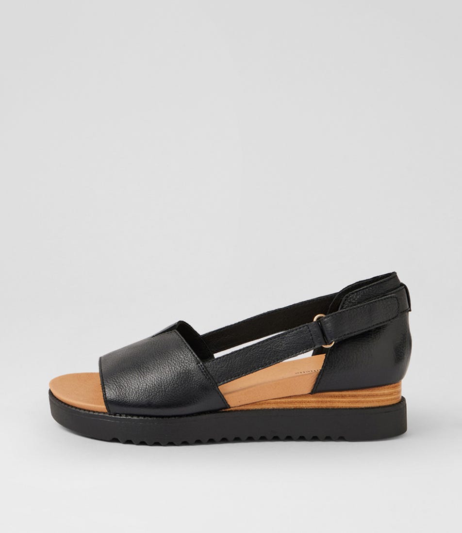 Ayah Black Leather Sandals