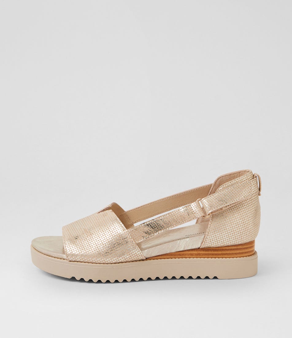 Ayah Pale Gold Almond Cut Leather Sandals