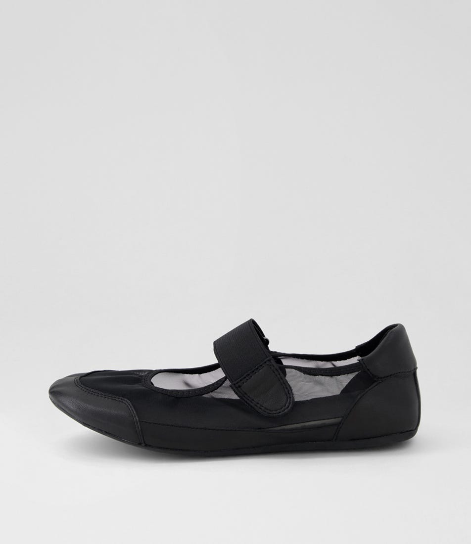 Brya Black Leather Ballet Flats