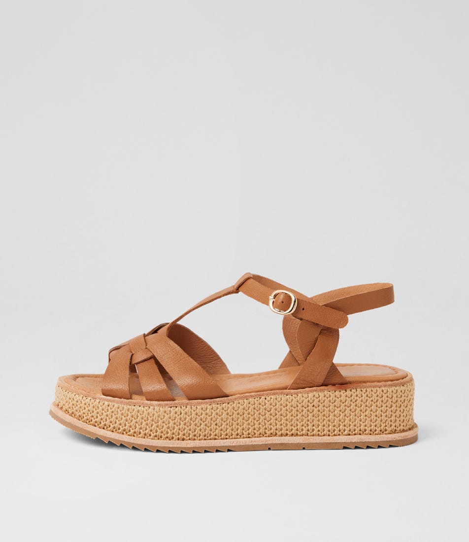 Vernir Dark Tan Camel Leather Sandals