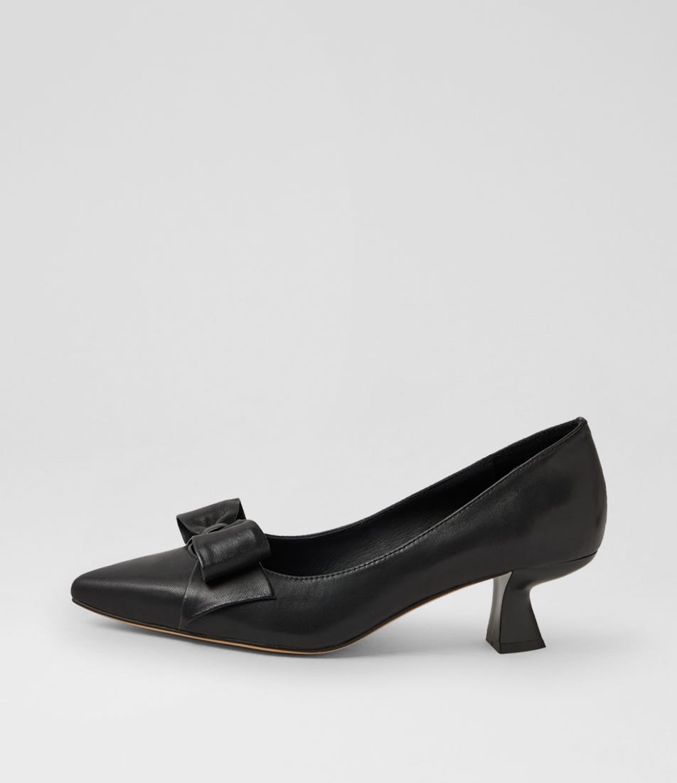Lelahs Black Leather Pump Heels