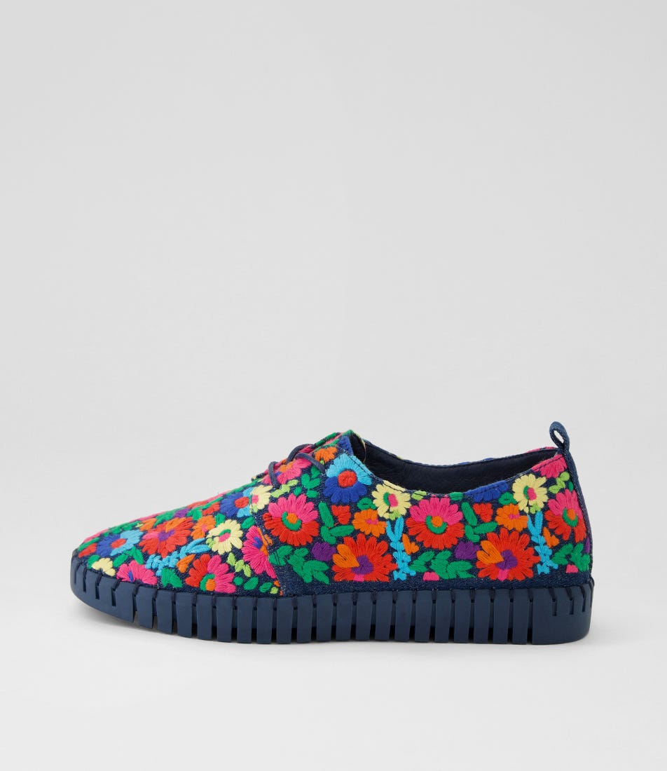 Hydee Navy Bright Fabric Sneakers