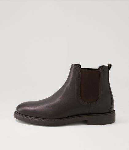 U Tiberio A Coffee Leather Chelsea Boots