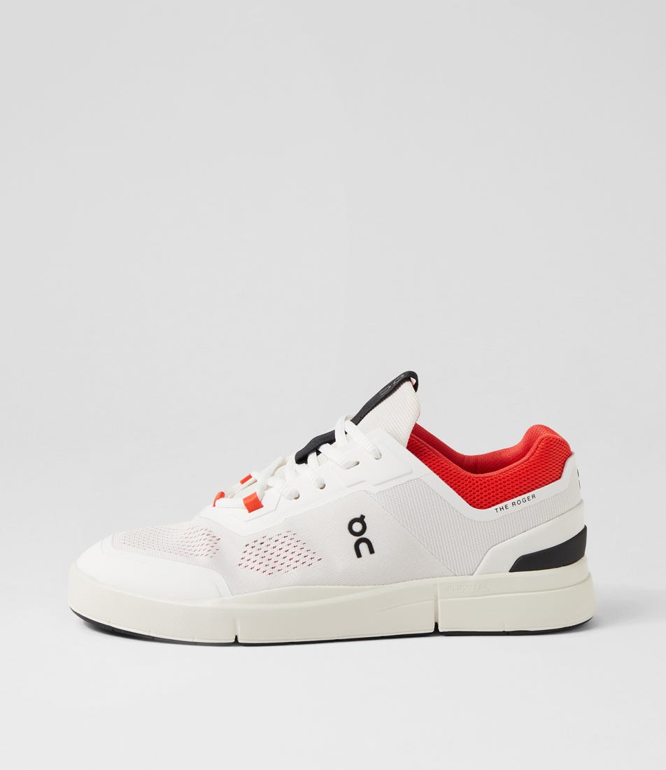 The Roger Spin M Undyed Spice Mesh Sneakers by On display picture 1