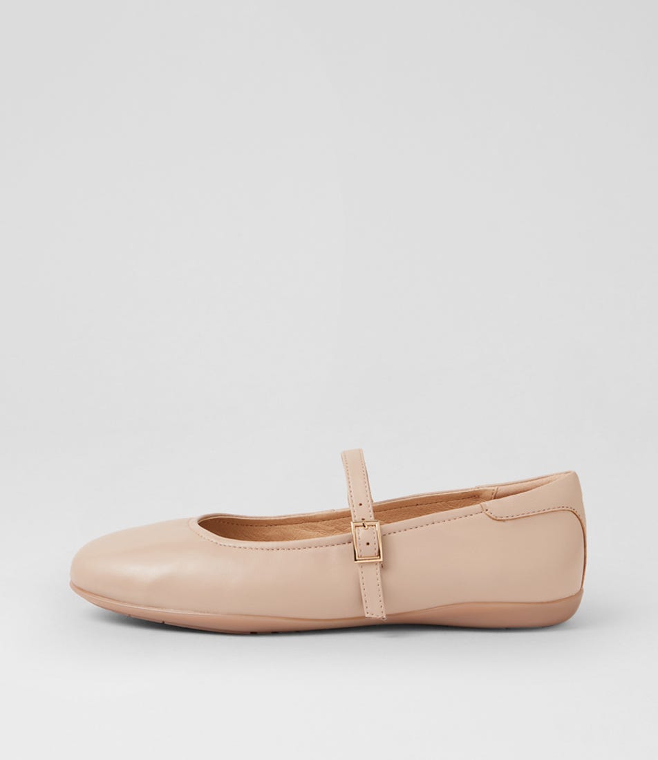 Aurora Nude Leather Flat Shoes