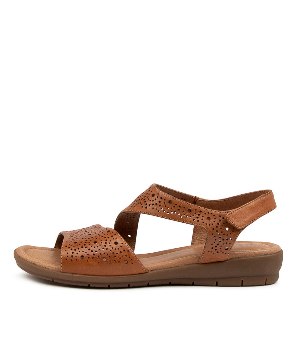 leather women sandals