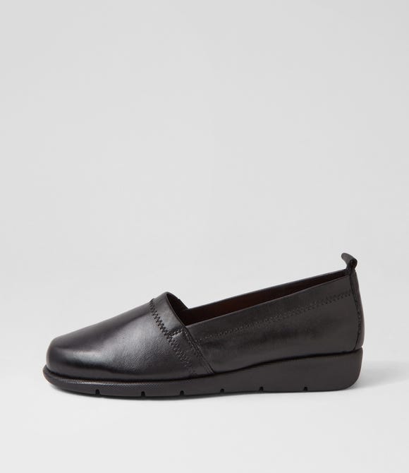 Aliner Black Leather Loafers