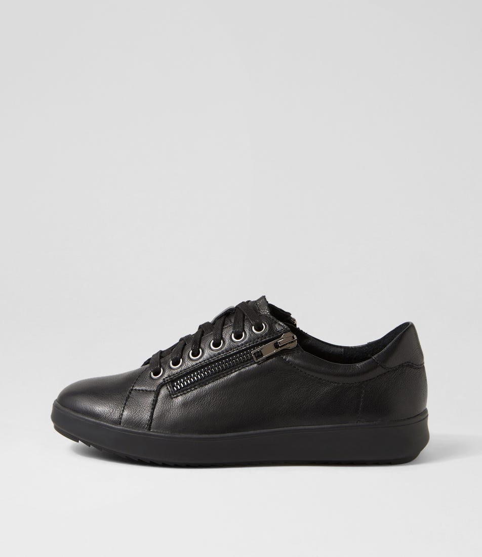Lillyz Black Leather Sneakers