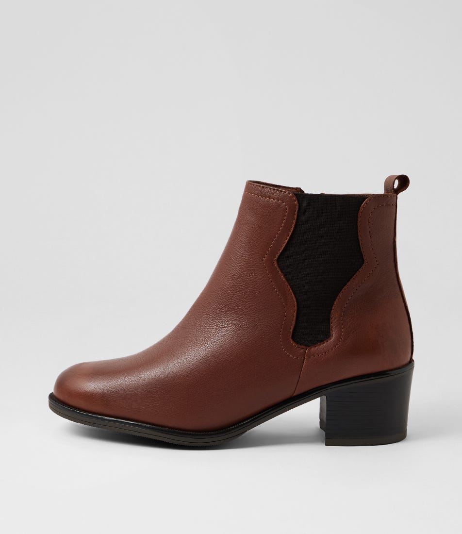 Carlosie Brandy Leather Chelsea Boots