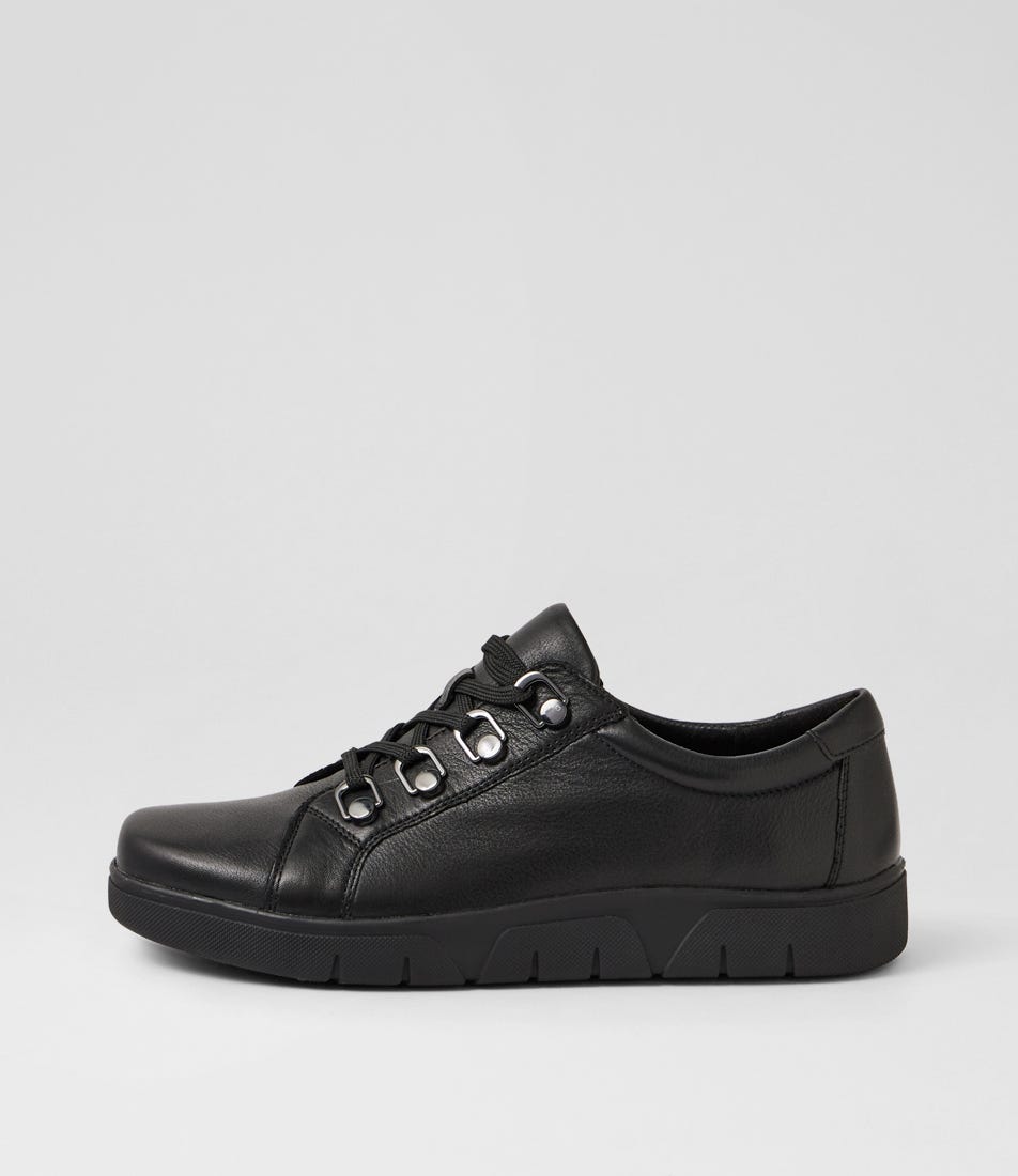 Theas D Black Leather Sneakers