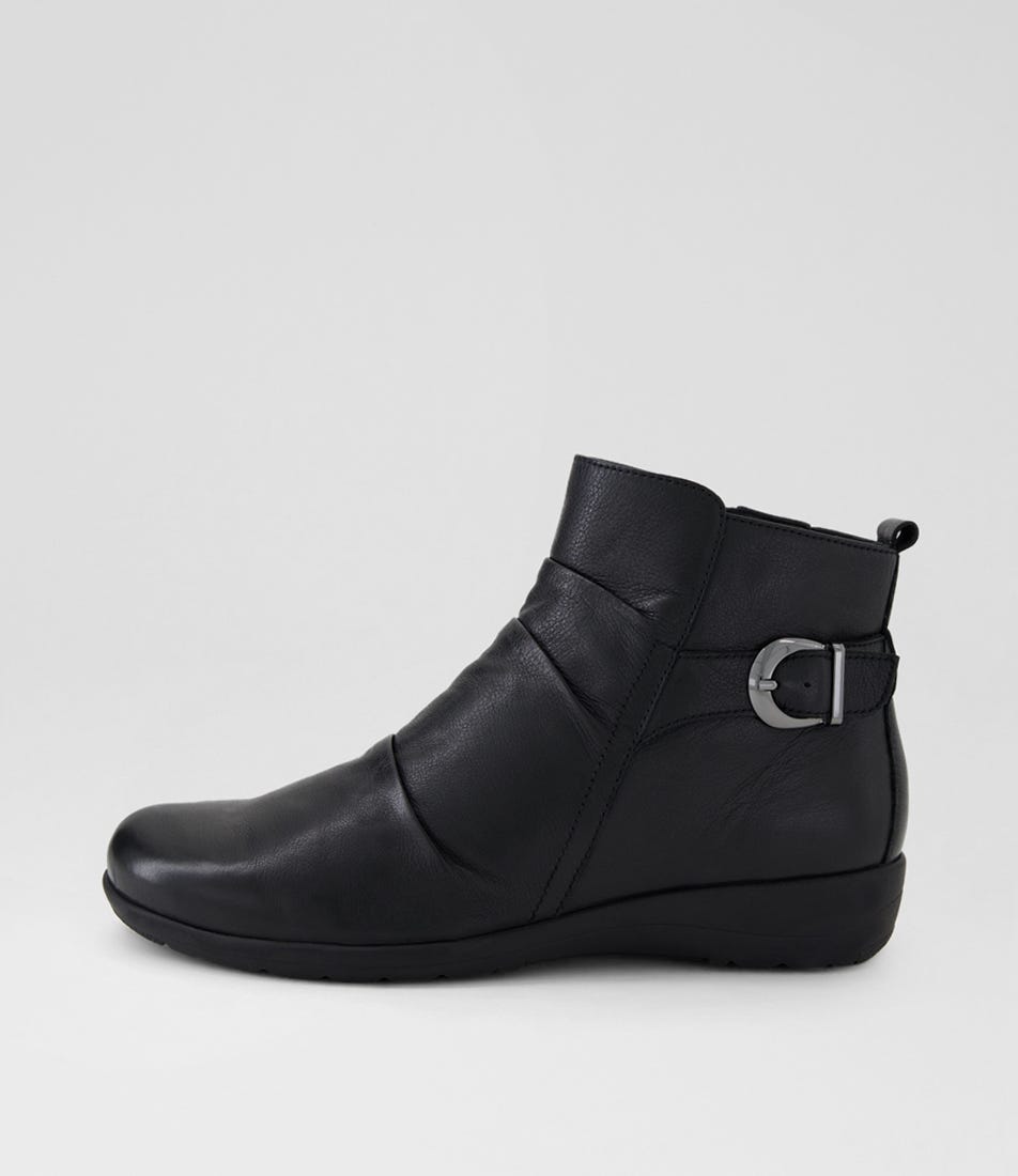 Pandoras D Black Leather Ankle Boots