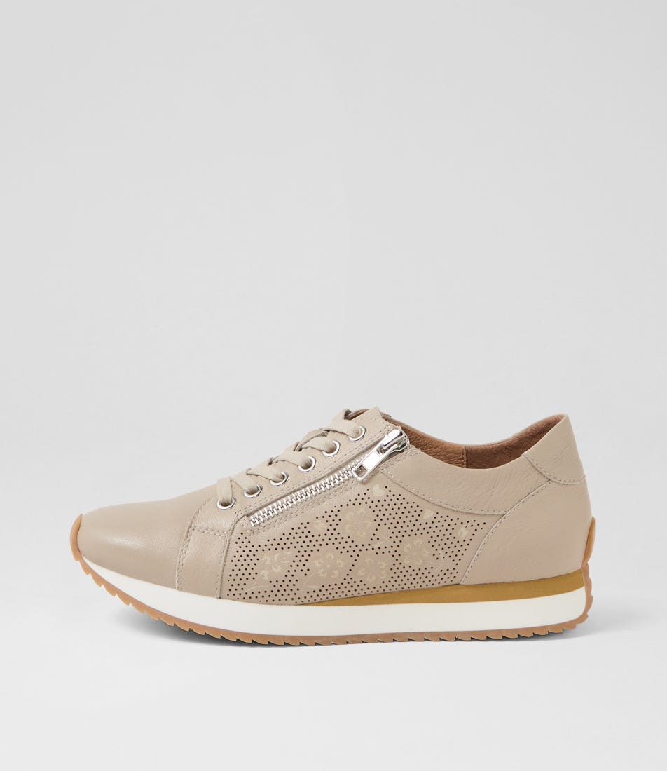 Voxie Mist Leather Sneakers