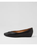 Carlas Black Leather Flat Shoes