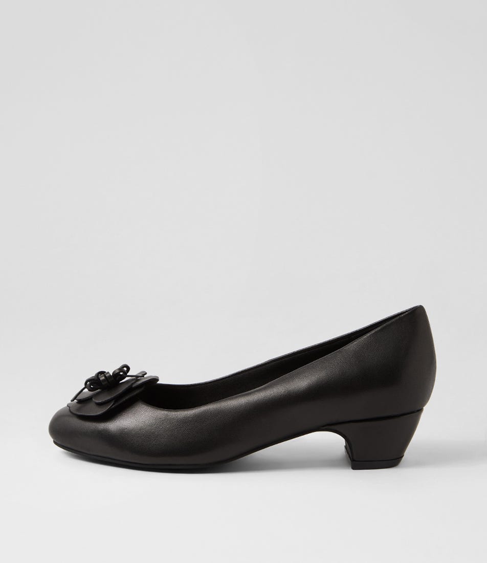 Nikkia Black Leather Heels