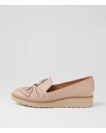 Oclem Nude Leather Loafers