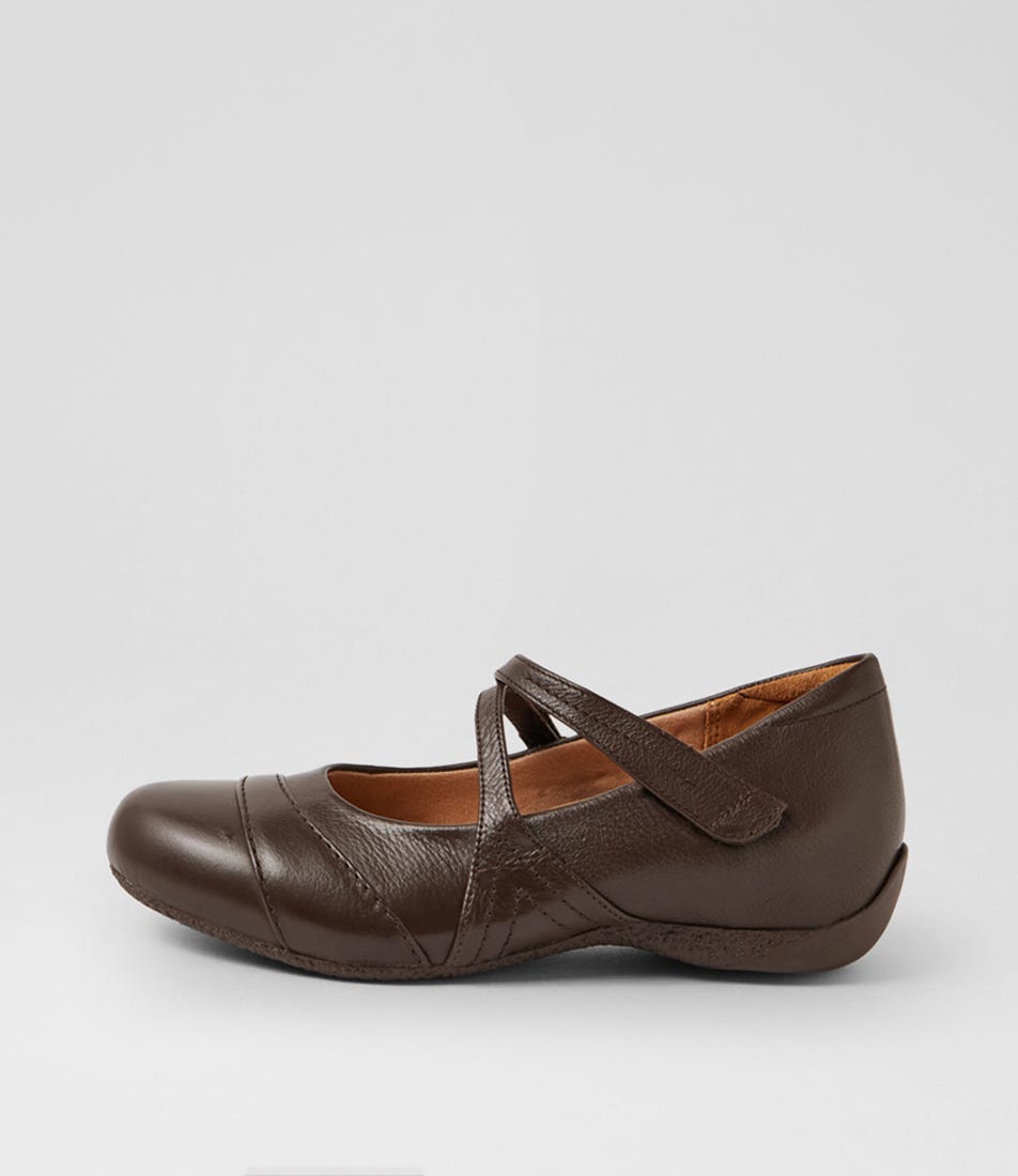 Xray W Choc Leather Mary Janes