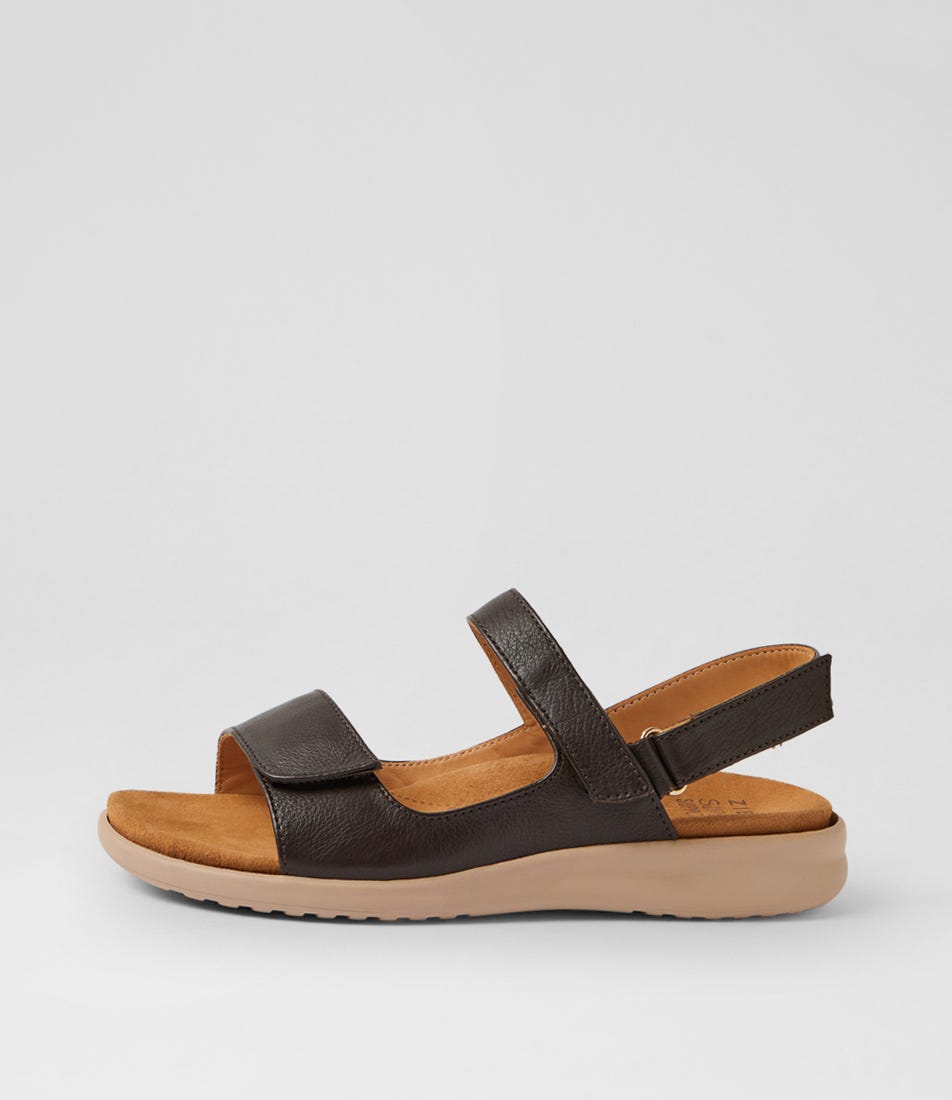 Benji Xw Choc Almond Leather Sandals