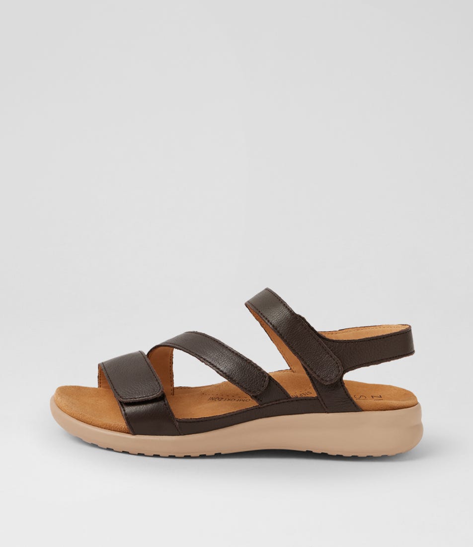 Boyde Xw Choc Almond Leather Sandals