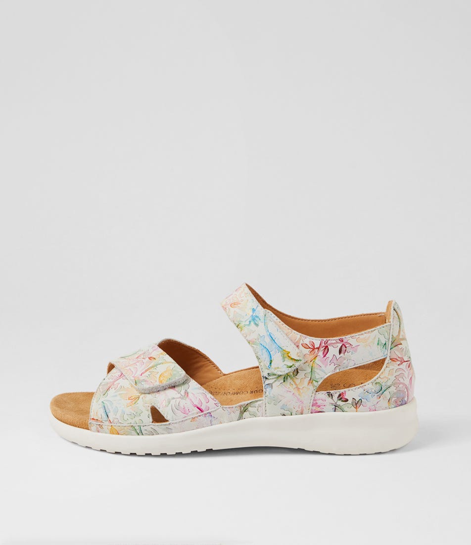 Bronn Xw Almond Floral White Leather Sandals