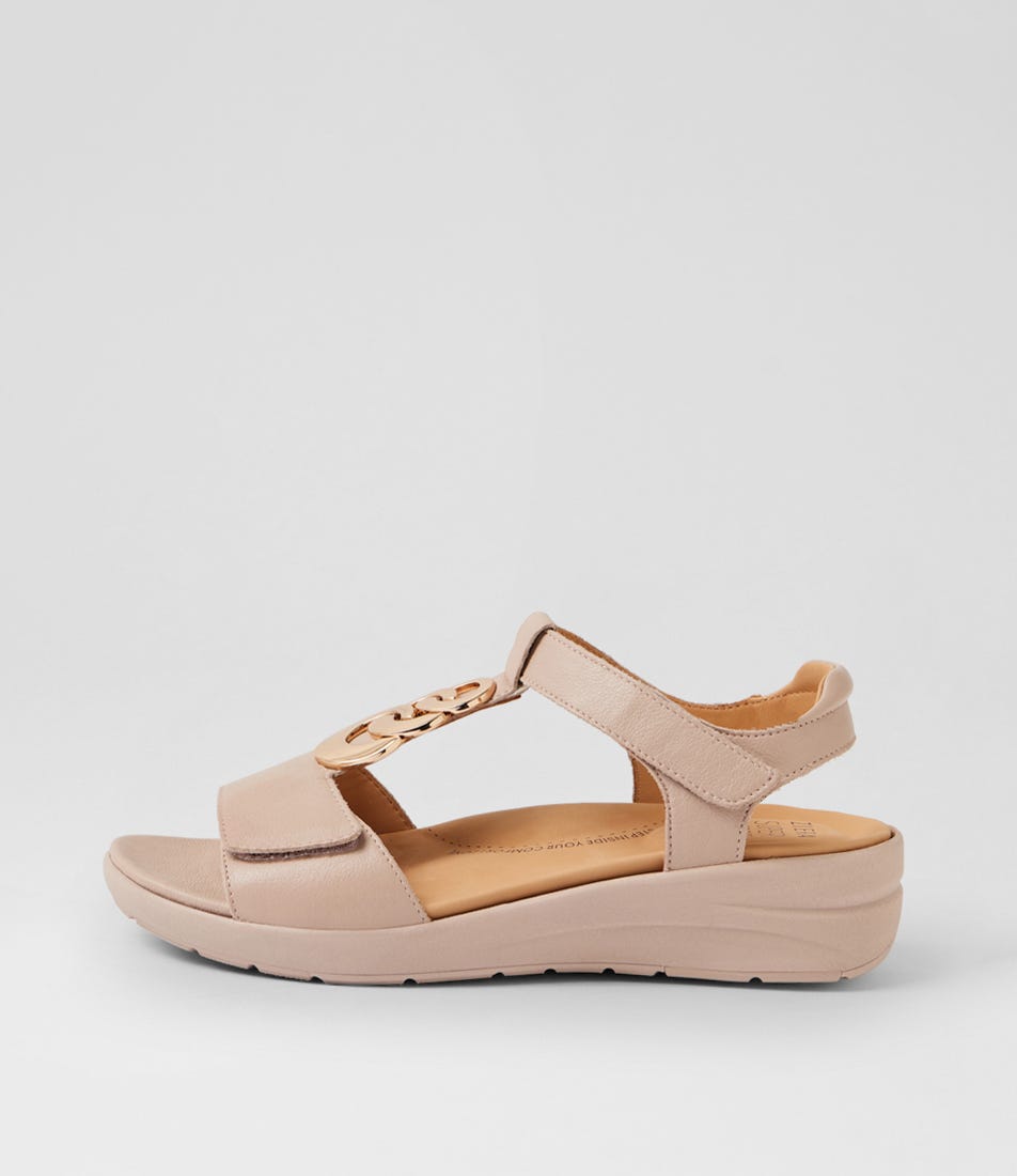 Navvon Xw Nude Leather Sandals