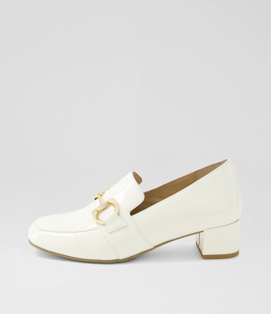 Kosmas W Ivory Patent Leather Heels