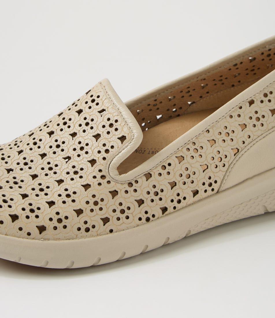 Sososo Xf Almond Leather Sneakers by Ziera