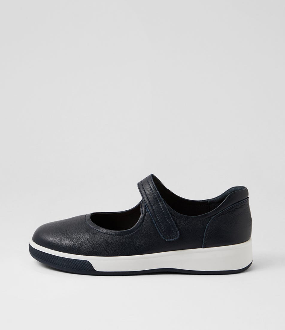 Aitch Xf Navy Leather Flat Shoes