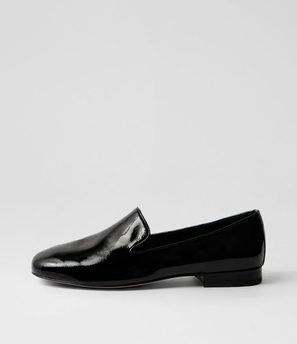 Daires Xw Black Patent Leather Flat Shoes