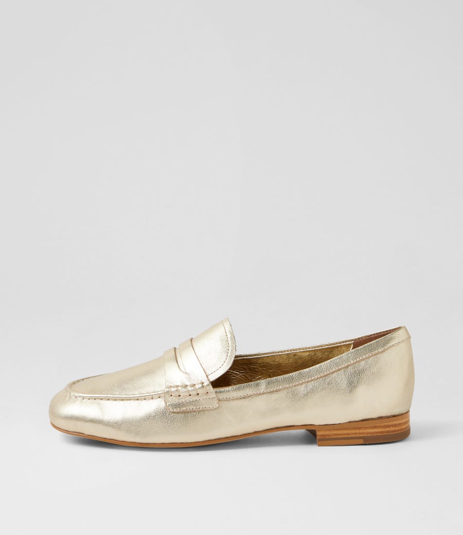 Deline Xw Pale Gold Leather Flat Shoes