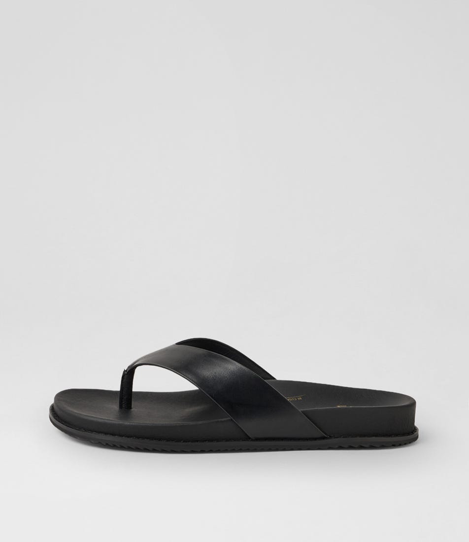 Hipon W Black Leather Sandals