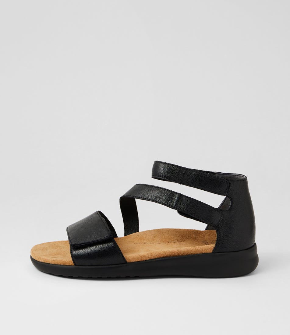 Brethe Xw Black Leather Sandals